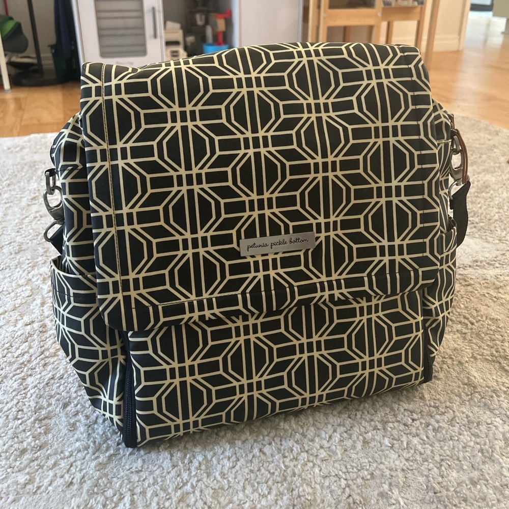 Petunia Pickle Bottom Boxy Backpack, New (No Tags)